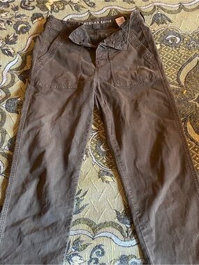 American Eagle Outfitters women’s pants. *short* inseam.
